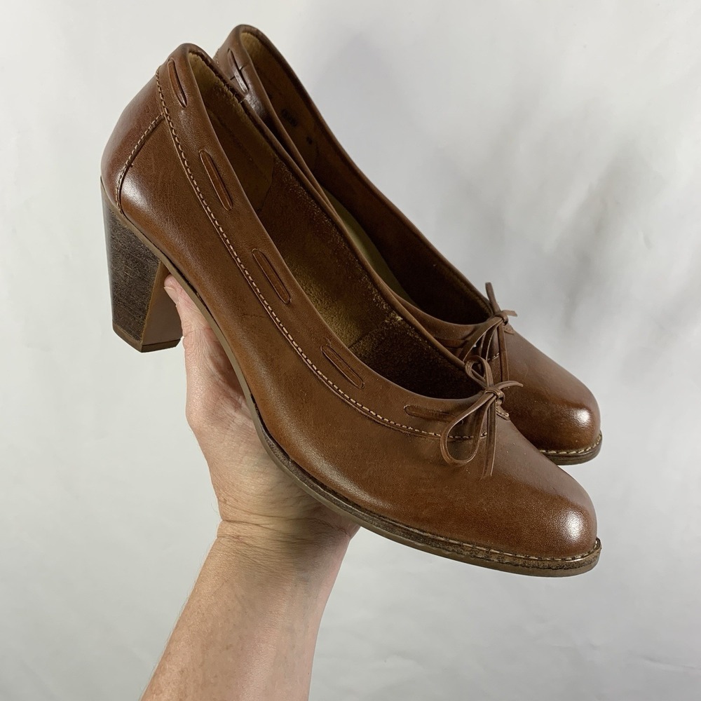 Womens Academia Leather Bow Pumps Size 9 Twee Feminine Office Made in Brazil